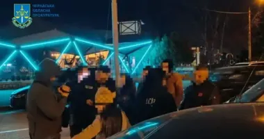 На Черкащині затримали чоловіка, який "торгував" бронюванням від мобілізації