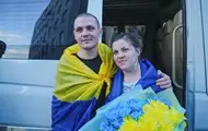 Не бачилися три роки: з полону РФ звільнили маму і сина