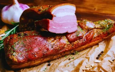 Названо головну небезпеку копчених продуктів для здоров'я, про яку мало хто знає