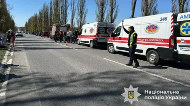 На Вінничині рейсовий автобус з'їхав у кювет: 7 постраждалих, серед них дитина