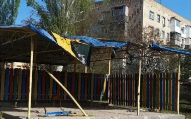 Russian troops shelled kindergarten in Kherson: more than 30 windows damaged. PHOTOS