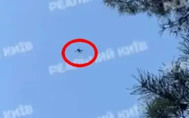 Unidentified person dropped smoke grenade from drone on beachgoers at Almazne Lake in Kyiv. VIDEO
