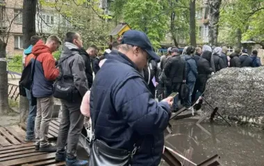 "Сами ТЦК ничего не сделают,": экснардеп и военный объяснил, как увеличить приток бойцов до тысячи в месяц