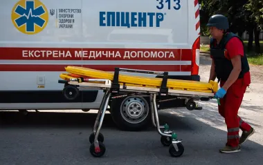 В Днепропетровской области женщина подорвалась на мине, еще двое ранены из-за обстрелов