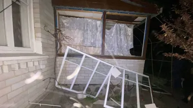 Russians attack Kyiv Oblast: houses and cars damaged, fire breaks out – photos