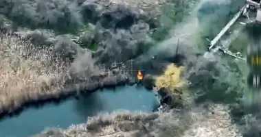 На Херсонщині прикордонники знищили ворожий човен
