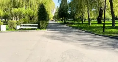 В Ровно пенсионер получил тяжелые травмы из-за наезда самоката