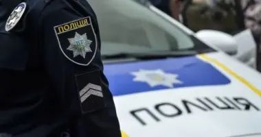 На Рівненщині молодь влаштувала танці біля Алеї загиблих Героїв