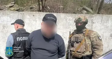 "Квиток на волю" за $50 000: у Києві викрили "елітну" схему для ухилянтів