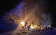 Атака на Київ: під завалами будинку знаходяться люди