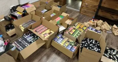 Нелегальна торгівля електронними сигаретами на Київщині: справу передали до суду