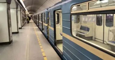 Інцидент в метро в Києві: у КМДА повідомили про смерть пасажира