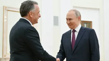 Kremlin says it "brought positions closer" with US and even discussed "direct talks" with Ukraine