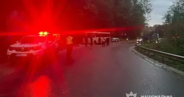 Во Львовской области в результате ДТП погибла 12-летняя пассажирка автобуса