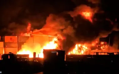 Вибух в Ірані: через масштабну пожежу вже 8 загиблих, постраждалих майже 750