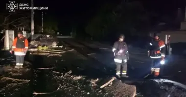З'явилися кадри російських ударів по цивільній інфраструктурі Житомира