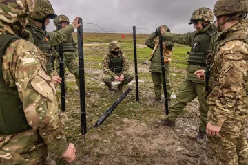 Сокращенные планы: Британия хочет отправить в Украину только инструкторов, а не боевые части