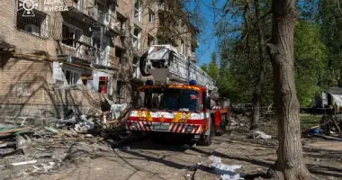 Кількість загиблих у Києві через ракетний удар 24 квітня зросла до 13