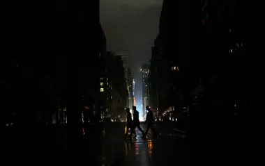 Причиною найбільшого в історії блекаута в Європі може бути кібератака: що відомо