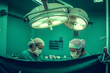 Медицина, образование, социальные программы: как украинский бизнес помогает во время войны