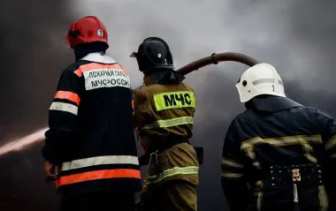 СБУ вночі відпрацювала дронами по заводу у Володимирській області: джерела розкрили деталі