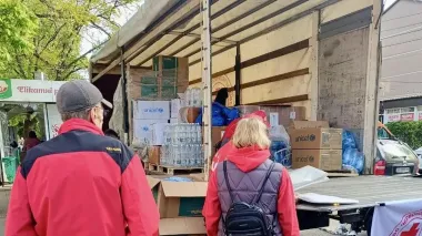 Ukrainian Red Cross volunteers helping victims of Russian UAV attack on Kharkiv