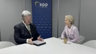There is no talk of separating EU accession negotiations for Ukraine and Moldova – Poroshenko after meeting with EC President