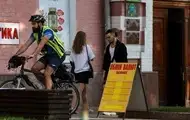 НБУ знизив курси долара і євро на перший день травня