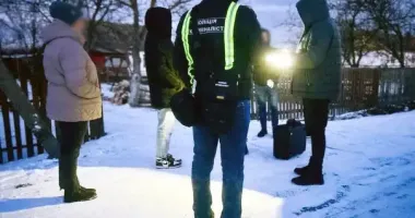 Викрали та катували односельця: на Житомирщині судитимуть трьох чоловіків