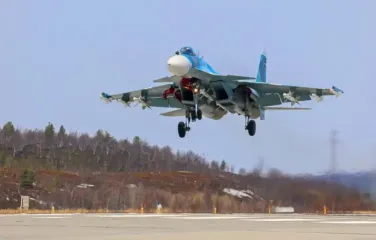 Атака на Новороссийск: безэкипажный катер ВСУ сбил истребитель Су-30, – военкоры РФ