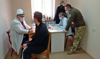 Повестка, ВЛК и бронирование: украинцам с отсрочкой дали важное объяснение