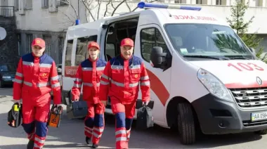 В Харькове неизвестный вызвал скорую и напал на бригаду медиков: детали