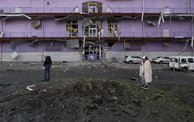 Как выглядит ТРЦ Dream Town на Оболони после атаки дронов (фото, видео)
