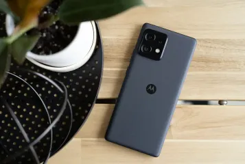 Топ-5 лучших смартфонов от Motorola: недорогие и производительные модели (фото, видео)