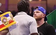 Туркі анонсував бій між двома чемпіонами - Альваресом і Кроуфордом