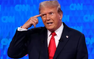Трамп заінтригував: ми стали ближчими до однієї зі сторін у переговорах щодо України
