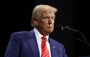Трамп рассказал о "хороших дискуссиях" по Украине и России