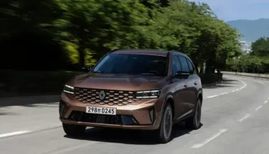 С двигателем Volvo: новый Renault Koleos 2025 выходит на мировой рынок (фото)
