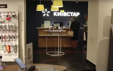 "Це що 90-ті настали": абоненти "Київстару" залишаються без послуг, за які заплатили