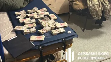 Незаконний бізнес на виплаті "бойових: на Донеччині затримали комбата