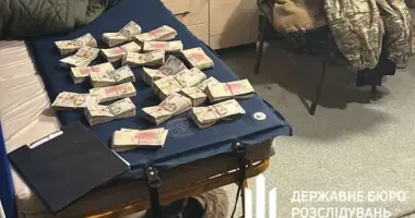 На Донеччині затримали командира, який вимагав від підлеглих щомісячні "відкати" по 40 000 грн