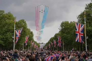 AP PHOTOS: Britain's V-E Day parade draws thousands celebrating 80th anniversary