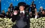 Рианна беременна в третий раз: звезда подтвердила новость на Met Gala 2025