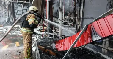 У Харкові на ринку "Барабашово" внаслідок атаки згоріло 90 магазинів
