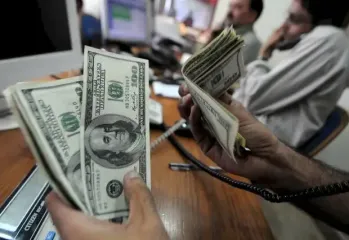 Валюту можуть забрати: кому загрожує конфіскація доларів та євро