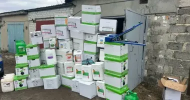 В Україні підпільно виготовляли агрохімікати. Вилучено фальсифіковану продукцію вартістю 30 млн грн