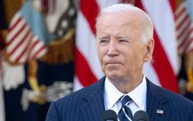 "Хто думає, що Путін зупиниться - дурень": Байден розкритикував стратегію Трампа щодо України