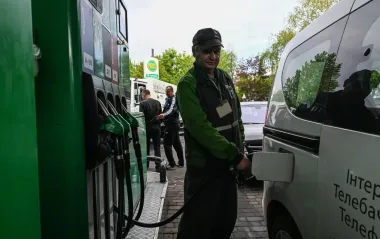 Чистого топлива для авто теперь не будет: новый бензин Е5 в вопросах и ответах