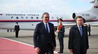 Serbian president reaches Moscow, albeit not without trouble – photo
