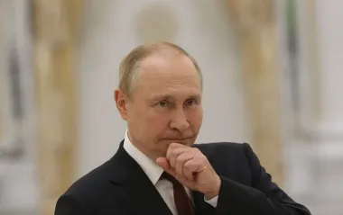 Припинення вогню в Україні вже діє? У РФ кажуть про початок "триденного перемир'я" Путіна
